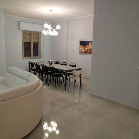 Casa Bella - 3 Baths - Walk To Ortigia Lejlighed Syracuse Eksteriør billede