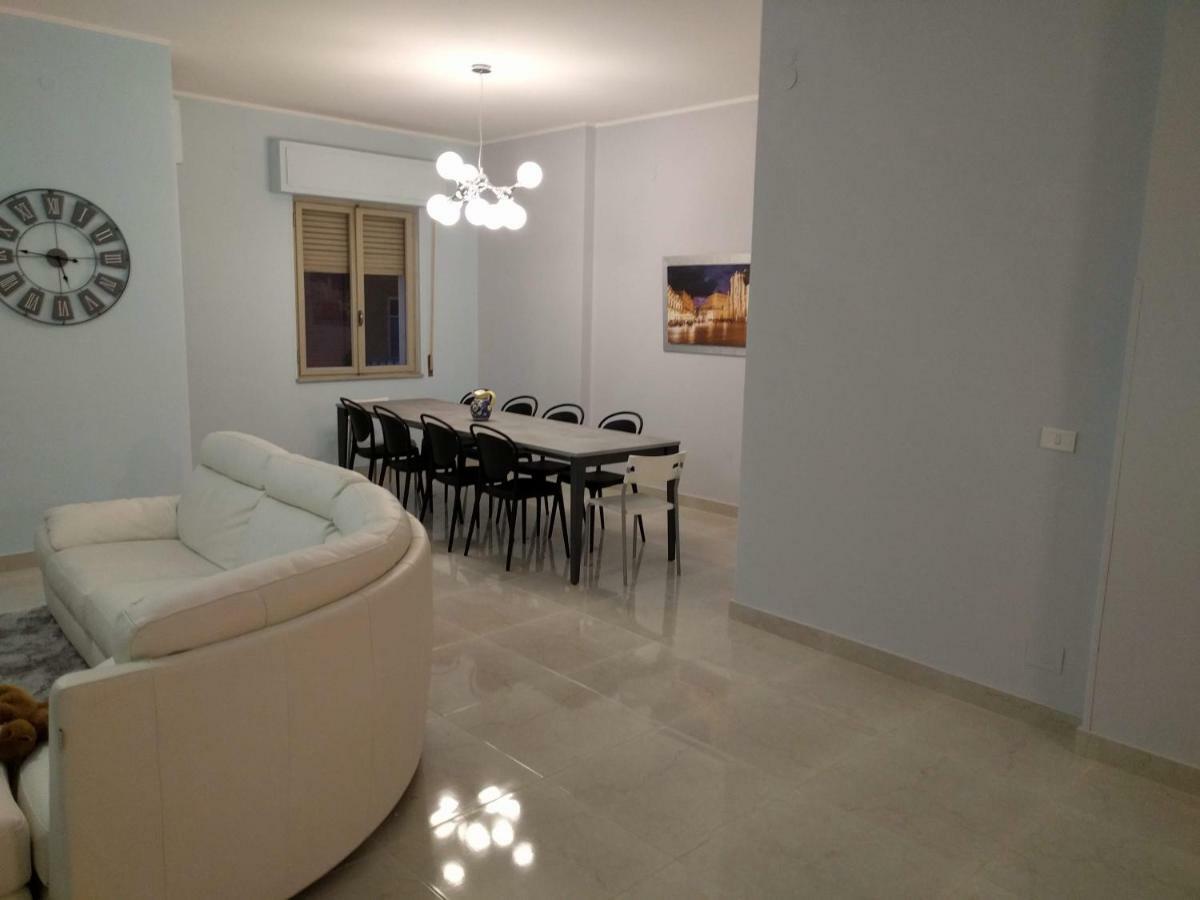 Casa Bella - 3 Baths - Walk To Ortigia Lejlighed Syracuse Eksteriør billede